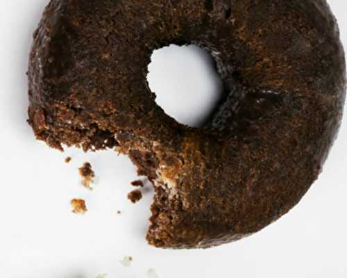 Deliciously Easy Baked Donut Recipe Only 4-Ingredients by Momma Chef