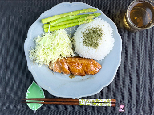 Soy Glazed Salmon - Mountain Plums