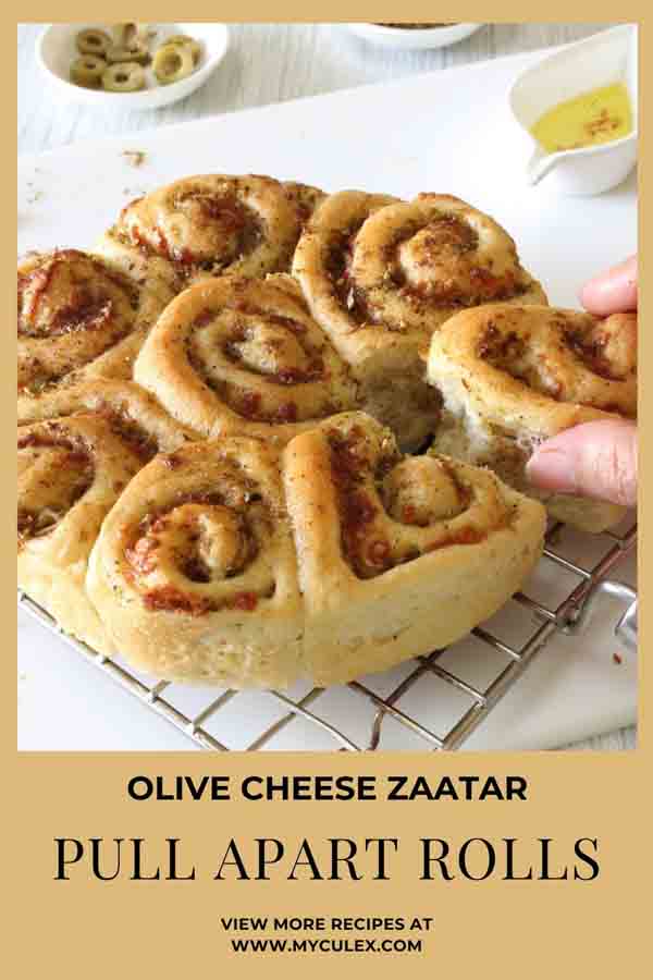 Olive Cheese Zaatar Pull Apart Rolls