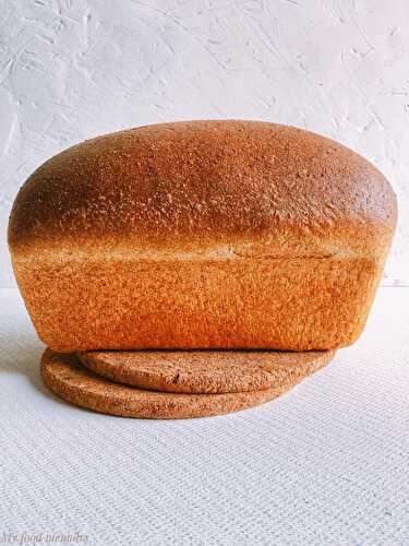 Wholegrain buttermilk loaf