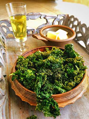 Kale chips with Parmigiano