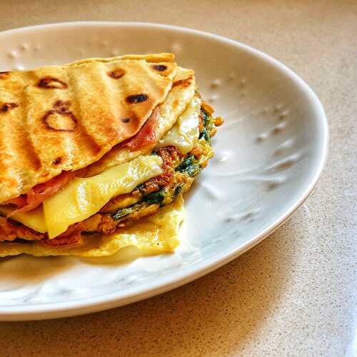 Tortilla wrap with cheesy ham and spinach frittata