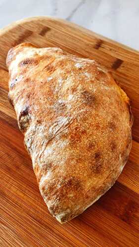 Calzone with ricotta and salami
