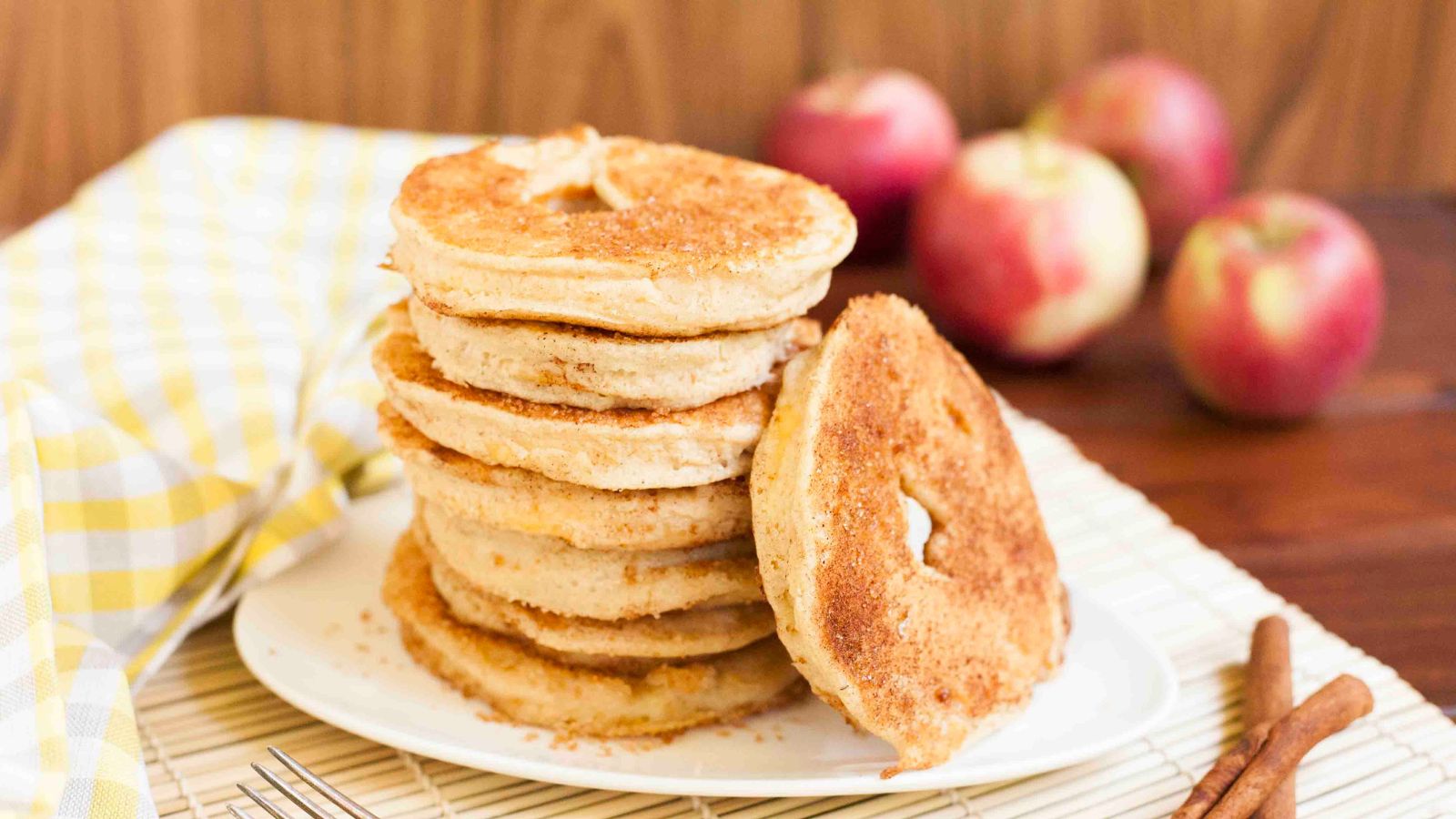 Breakfast Boost: 14 Healthy Ideas to Fuel Your Morning Routine