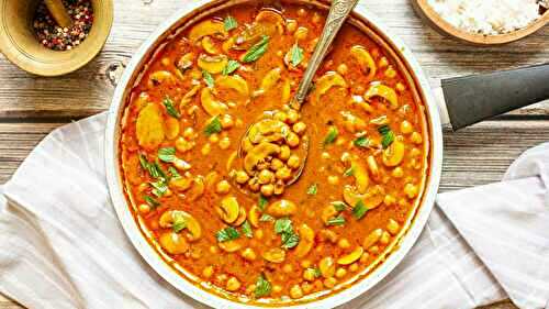 Simplify and Savor: 12 One-Pot Delights for Quick Cleanup and Delicious Dinners