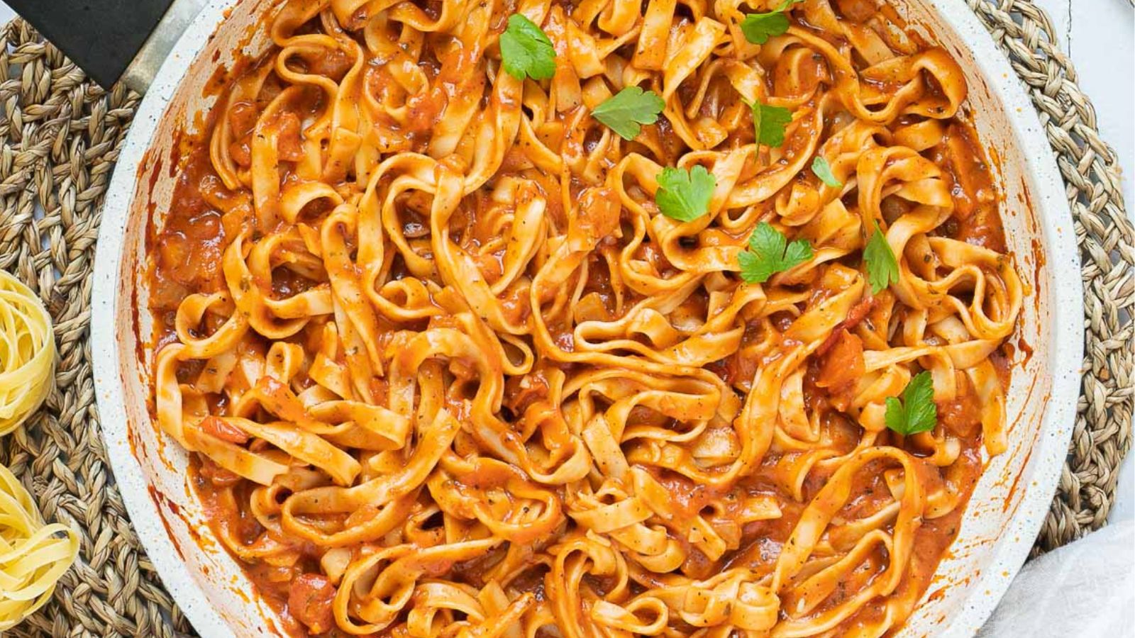 22 Easy Pasta Recipes For Quick Midweek Dinners