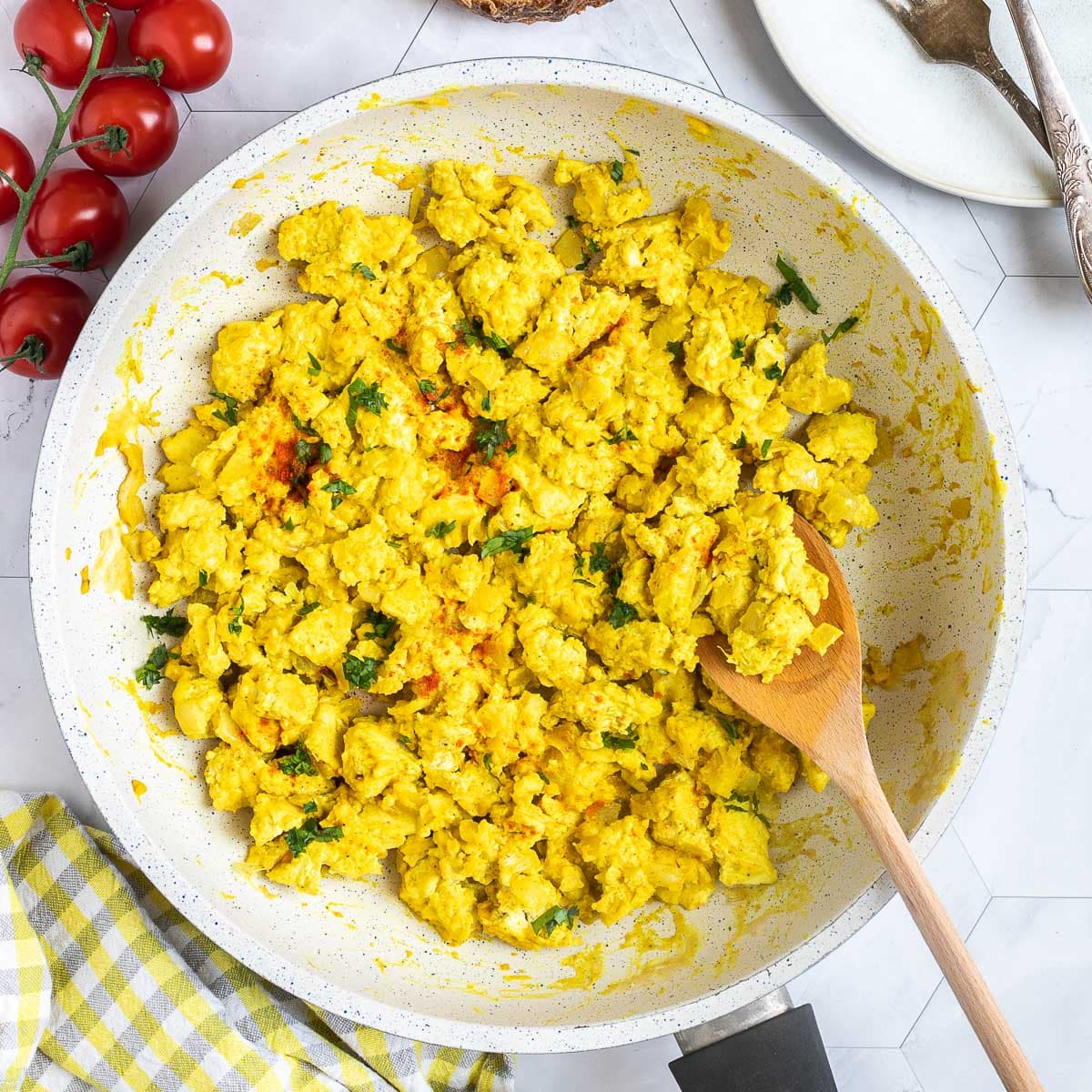 Juicy Tofu Scramble