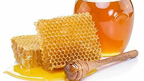 Save The Bees By Using These Alternatives Instead Of Honey