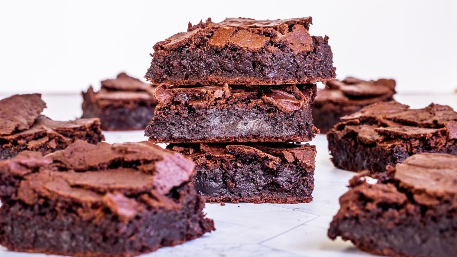 20 Effortless Dessert Recipes That’ll Have You Reaching For Seconds