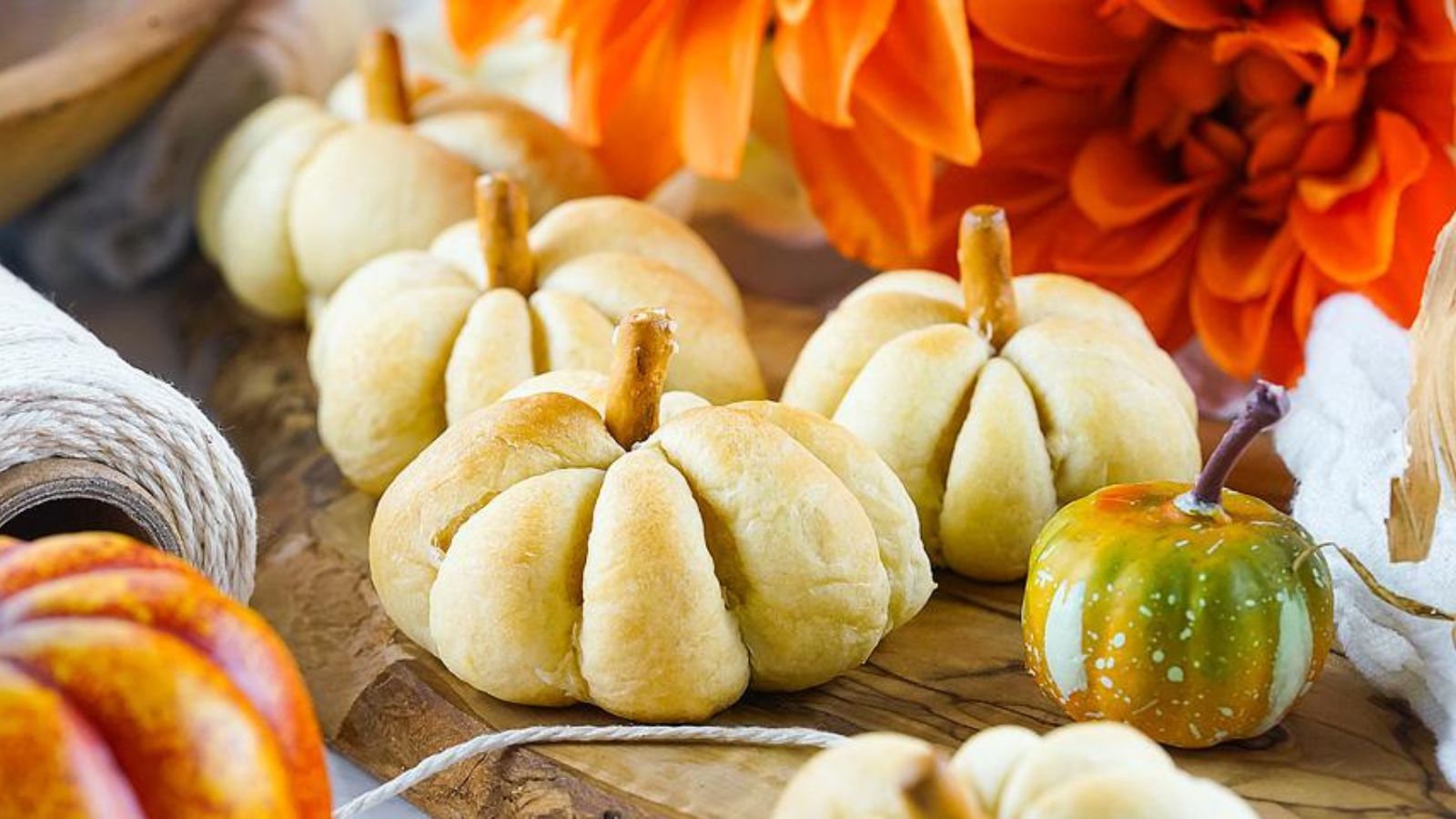 Kick-Start Your Festive Meal with These 22 Holiday Appetizer Ideas