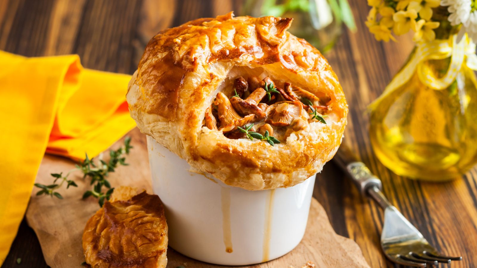 Savor the Season with 24 Tantalizing Vegetarian Christmas Recipes