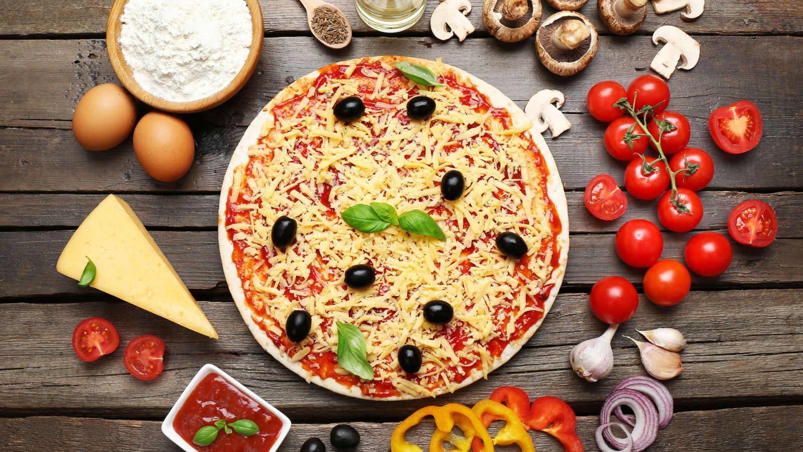 Attention Pizza Lovers! 15 Items You Should NEVER Put On Your Pizza