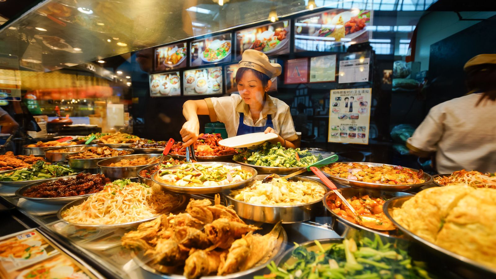 15 U.S. Food Halls Every Gourmet Traveller Needs to Visit
