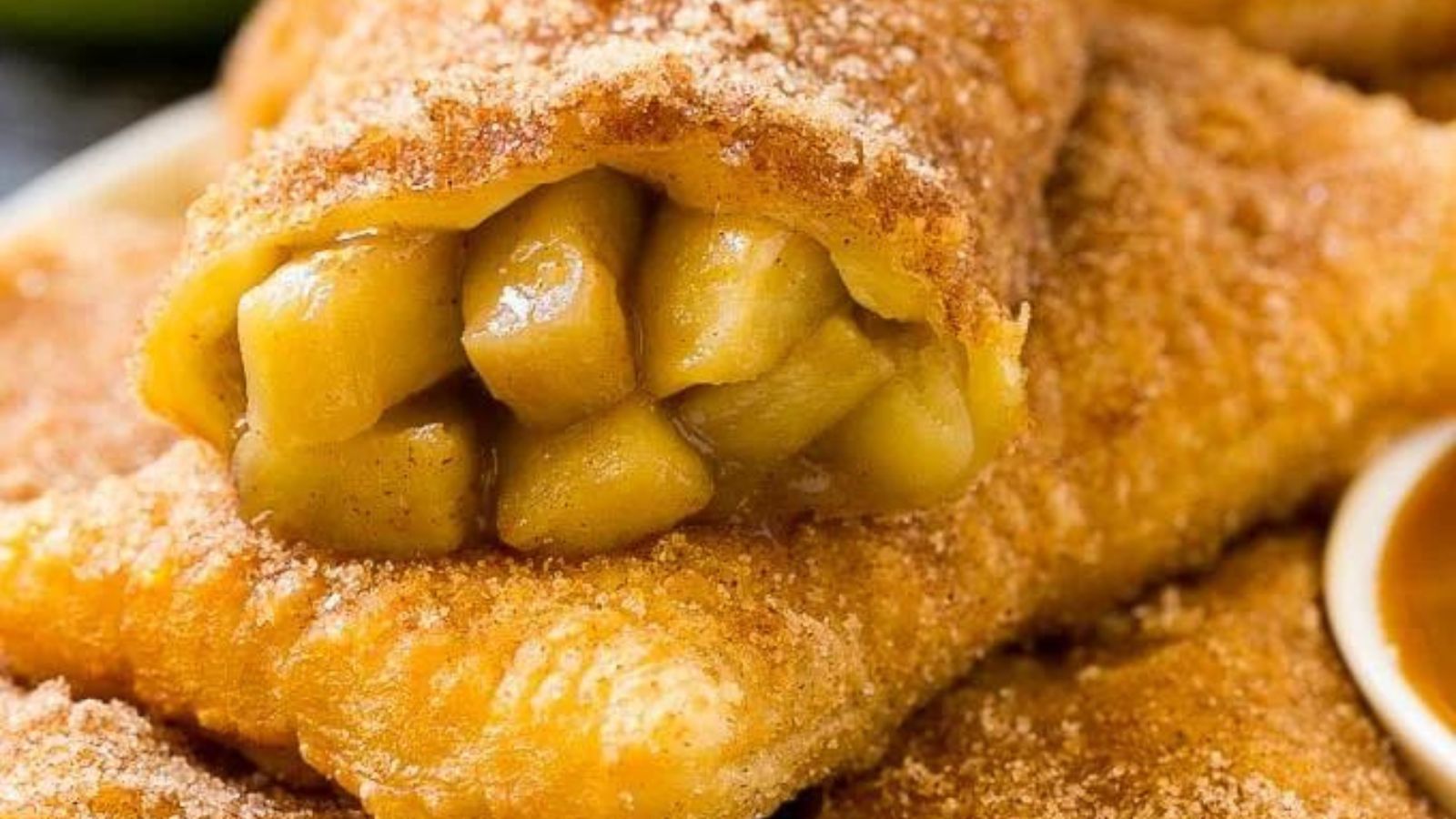 Discover 16 Winter-Warmer Apple Desserts to Sweeten Your Chilly Days