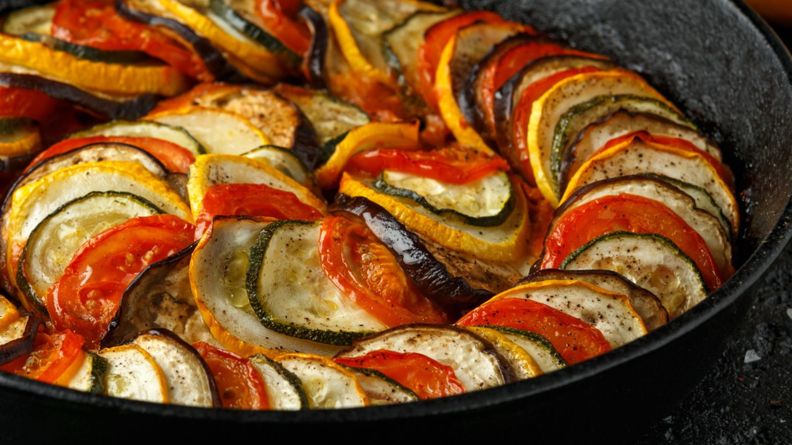 Fresh Flavors: Prepare 22 Straightforward Recipes with Fresh Ingredients