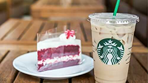 12 Things You Should Never Buy In Coffee Chains