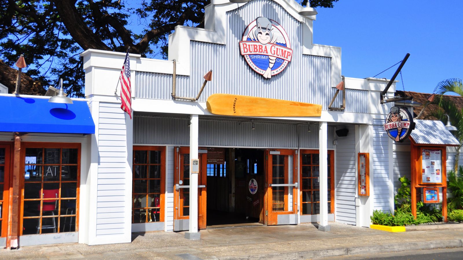 12 Historic American Restaurants and their Signature Dishes