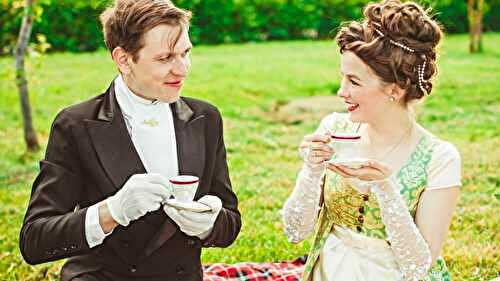 14 Ideas to Throw the Dreamiest Bridgerton-Themed Tea Party Ever