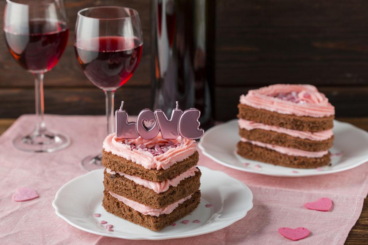 6 Best Valentine’s Day Dessert Ideas | Sweets for your Sweetheart