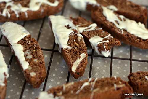 Biscotti: a quick treat for afternoon tea and good Christmas gift idea -