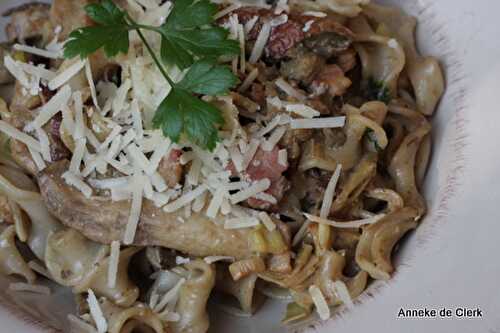 Porcine Alfredo Pasta -