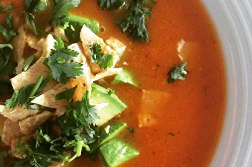 Sopa de fideos ~~ Soupe de pâte mexicaine - Nourish by Lu