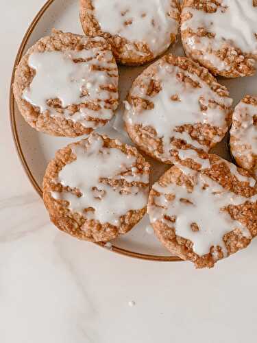 Cinnamon Swirl Healthy Muffins (vegan + gluten free) 