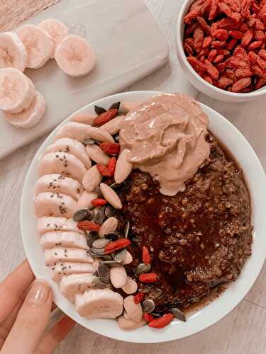 Chocolate Protein Porridge - Nourish Your Glow