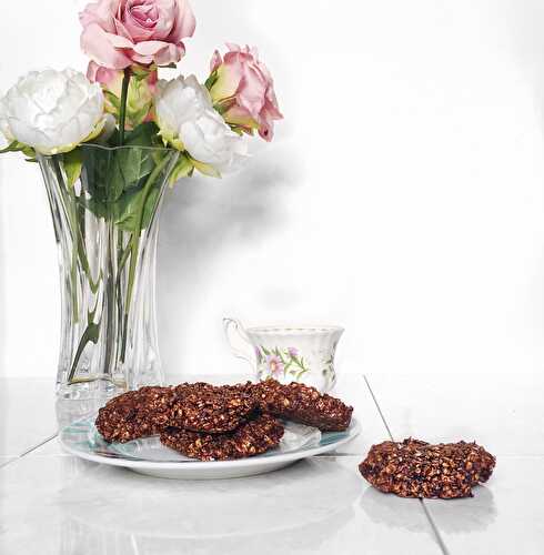 No Bake Healthy Chocolate Fudge Oat Biscuits