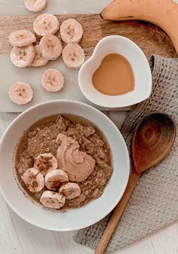 Spiced Banana Porridge. Vegan + Gluten free - Nourish Your Glow