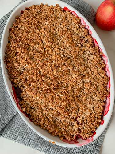 Healthy Apple and Blackberry Crumble