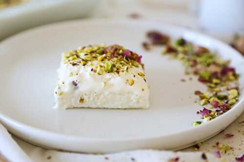 Lebanese Semolina pudding (Layali Lebnan) - :: Nutrizonia ::