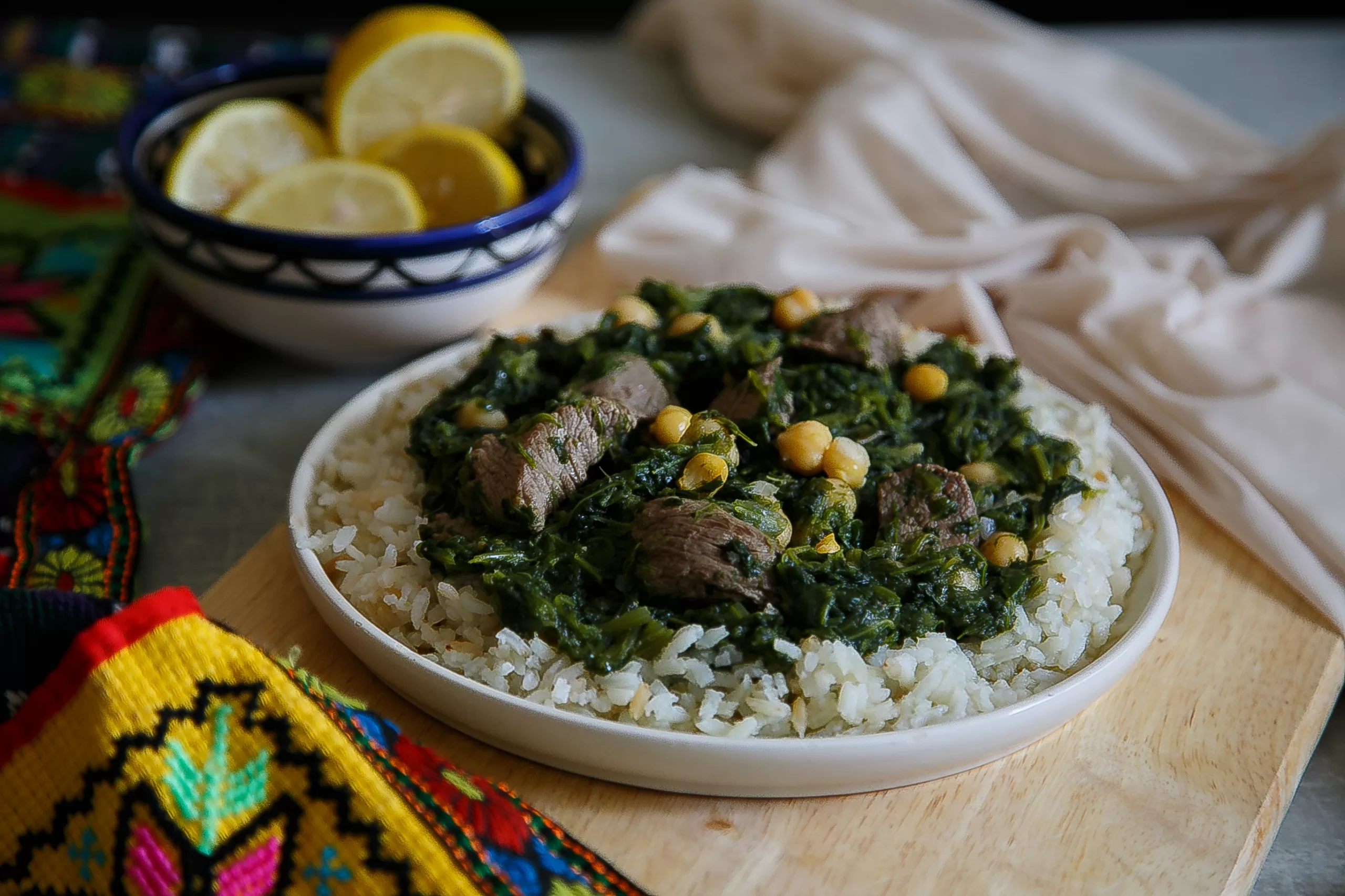 Palestanian spinach stew with chickpeas and lamb meat