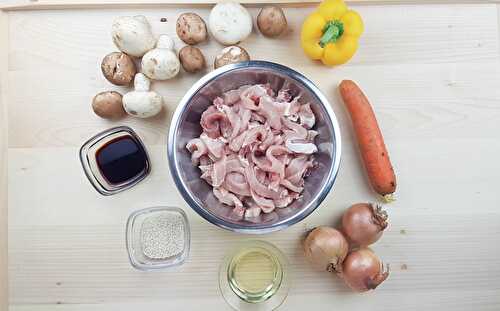 Pork chops with vegetables (and sesame)