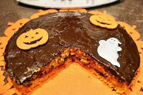 Carrot cake with chocolate for halloween with the thermomix, made in 5 minutes.