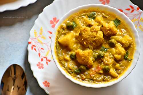 Cauliflower Potato Kurma | Aloo Gobi Kurma