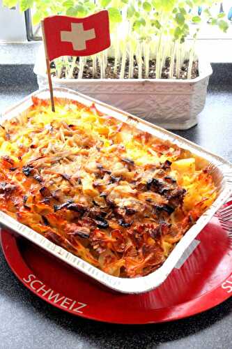 Älplermagrone – Schweizer Soulfood – Älplermagrone Swiss traditional Comfort Food – Pane Bistecca