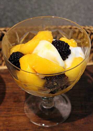 Gegrillte Pfirsiche auf Eis – Grilled Peaches on Ice-Cream – Pane Bistecca