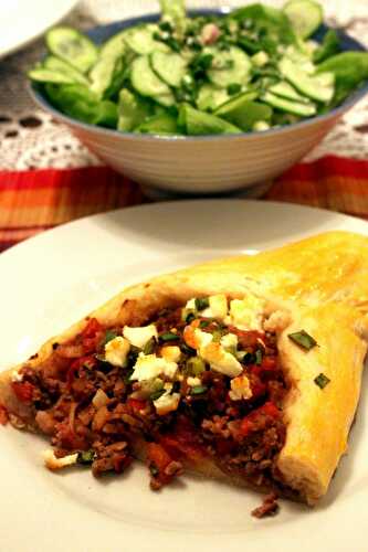 Kiymali Pide – Tuerkisches, gefuelltes Fladenbrot – Turkish filled Flatbread – Pane Bistecca