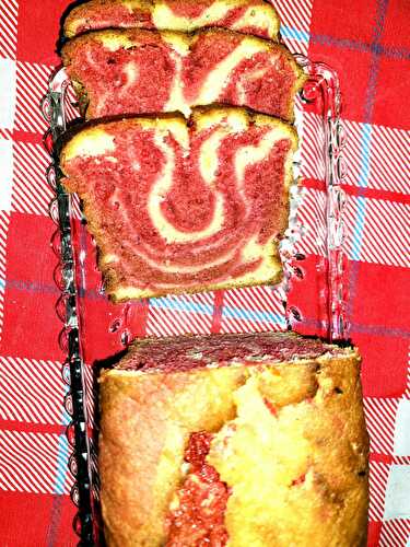 Laktose- und Glutenfreier 1. August Cake – Lactose-free and gluten-free 1. of August Cake – Pane Bistecca