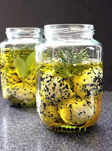 Selbstgemachter Frischkaese in Oel – Homemade Cream Cheese in Oil – Pane Bistecca