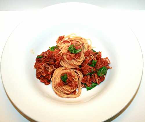 Thunfisch Spaghettini mit Rucola – Tuna Fish Spaghettini with Rocket – Pane Bistecca