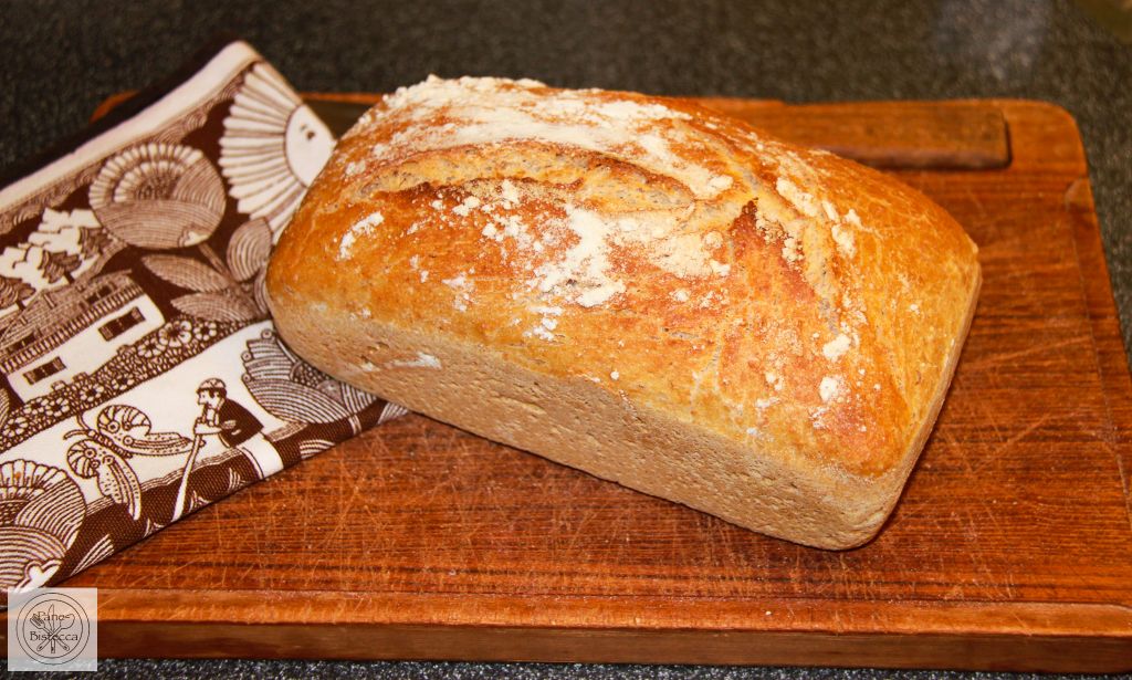 Ciabatta Brot mit Sauerteig – Ciabatta Bread with Sour Dough
