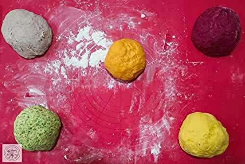 Pasta Teig mit natürlichen Farben einfärben – Coloring Pasta Dough with natural Colors