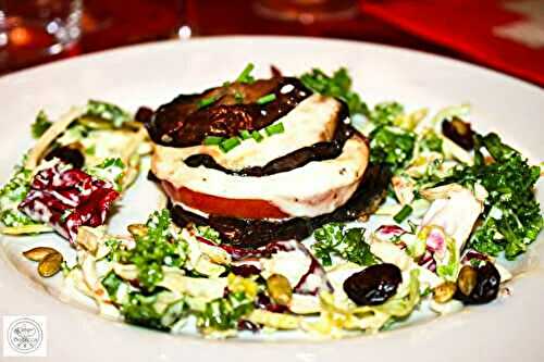 Auberginen Türmchen im Salatkranz – Eggplant Turrets in Lettuce Wreath