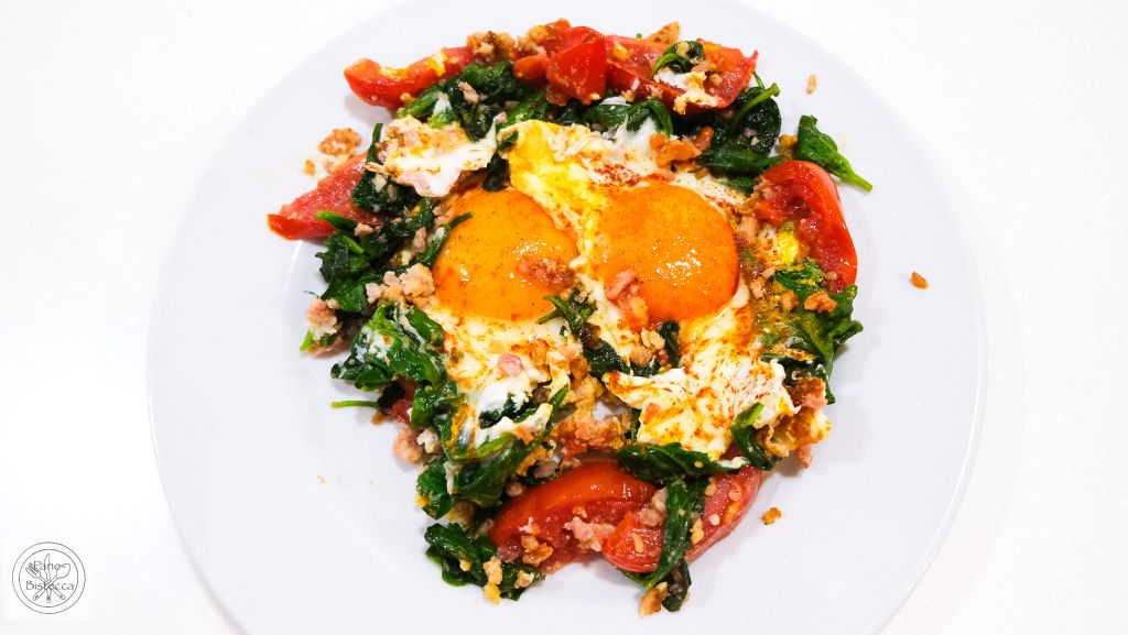 Frühstückseier auf Spinat – Breakfast Eggs on Spinach