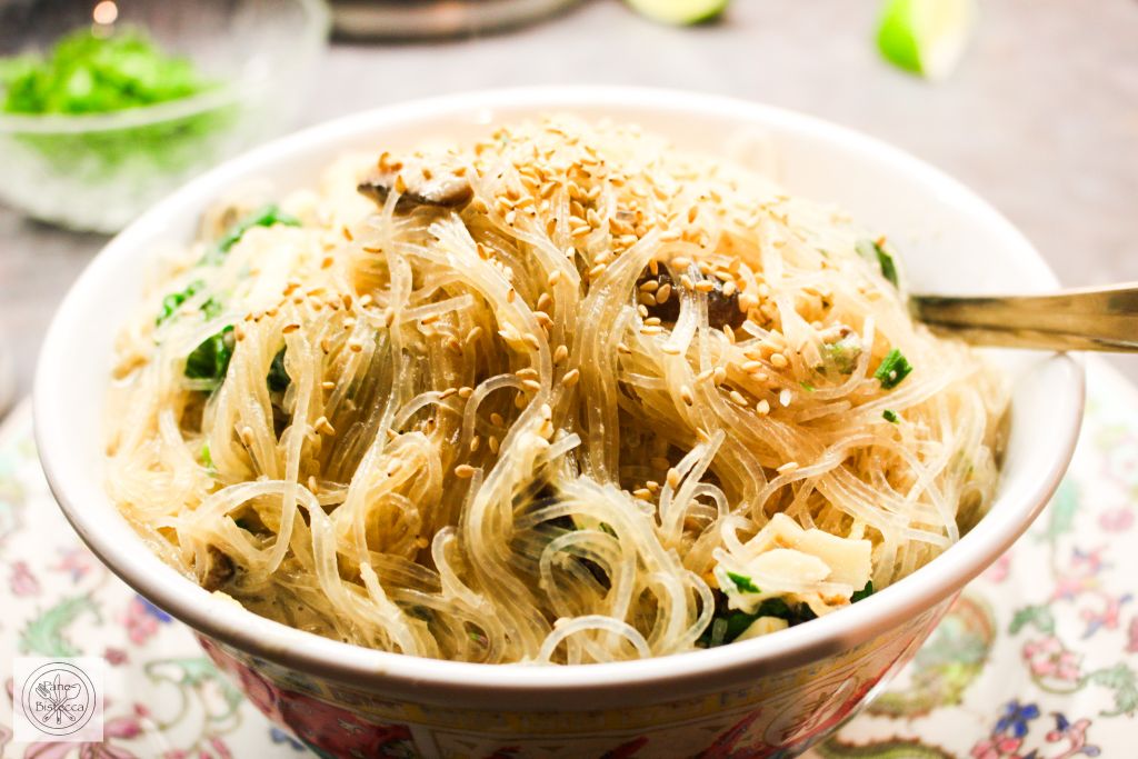 Asiatische Glasnudeln mit Spinat und Tahini – Asian Glass Noodles with Spinach and Tahini