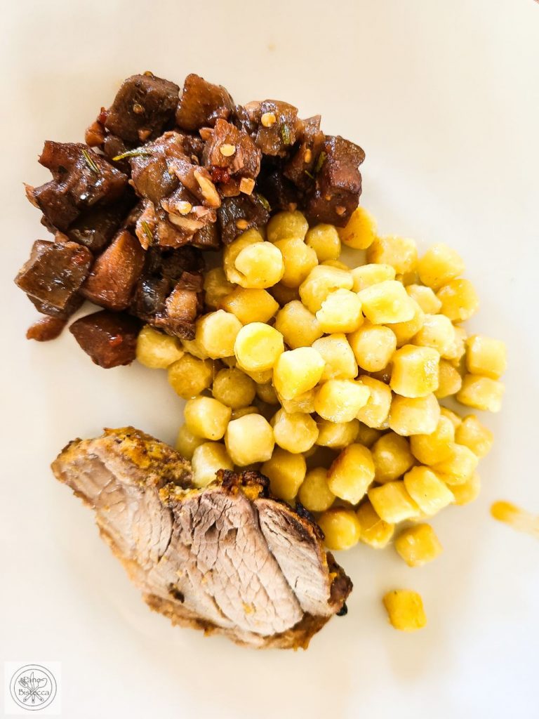 Schweinebraten mit Rotwein-Auberginen – Pork Roast with Red Wine Eggplants