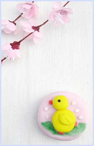 Party Ideas | Party Printables Blog: DIY Easter Chick Cupcakes
