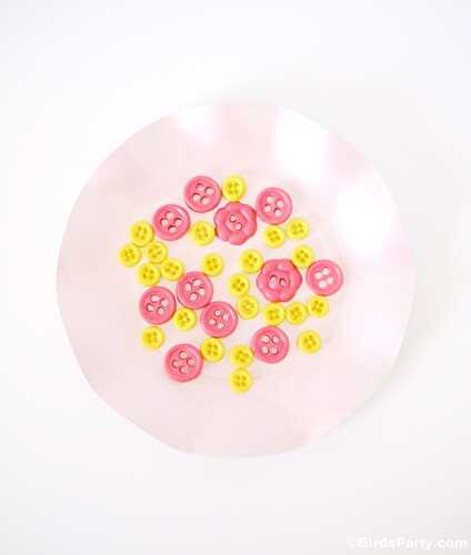 Party Ideas | Party Printables Blog: DIY Fondant Buttons for Cupcake Toppers